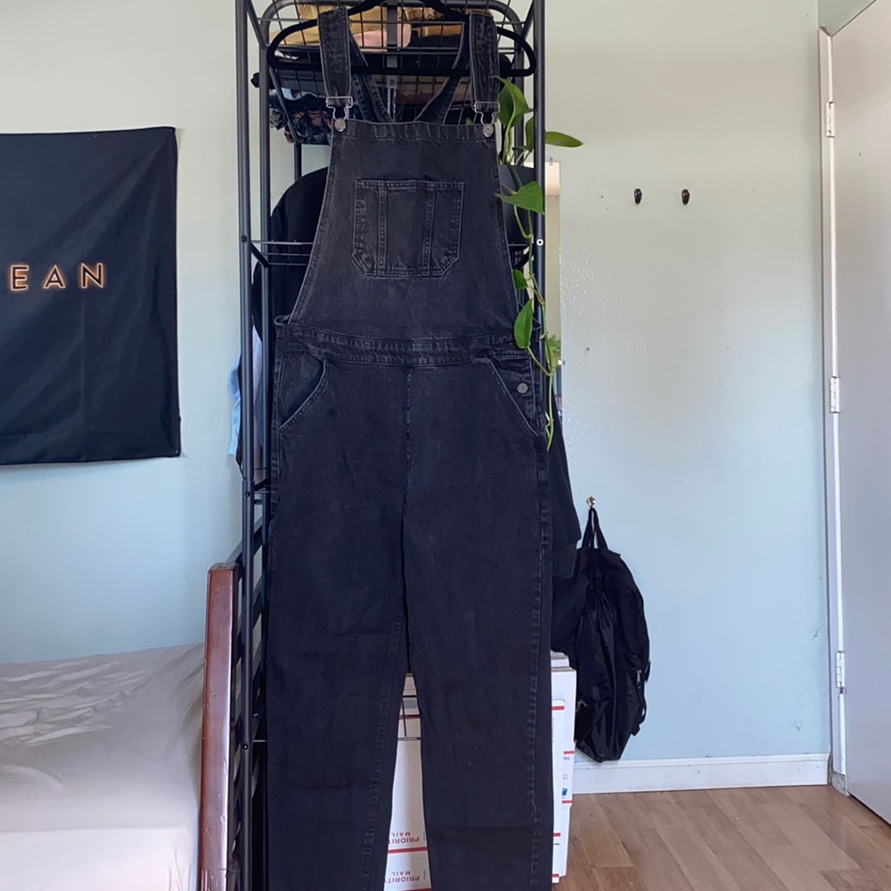 Washed Black BoohooMAN Overalls